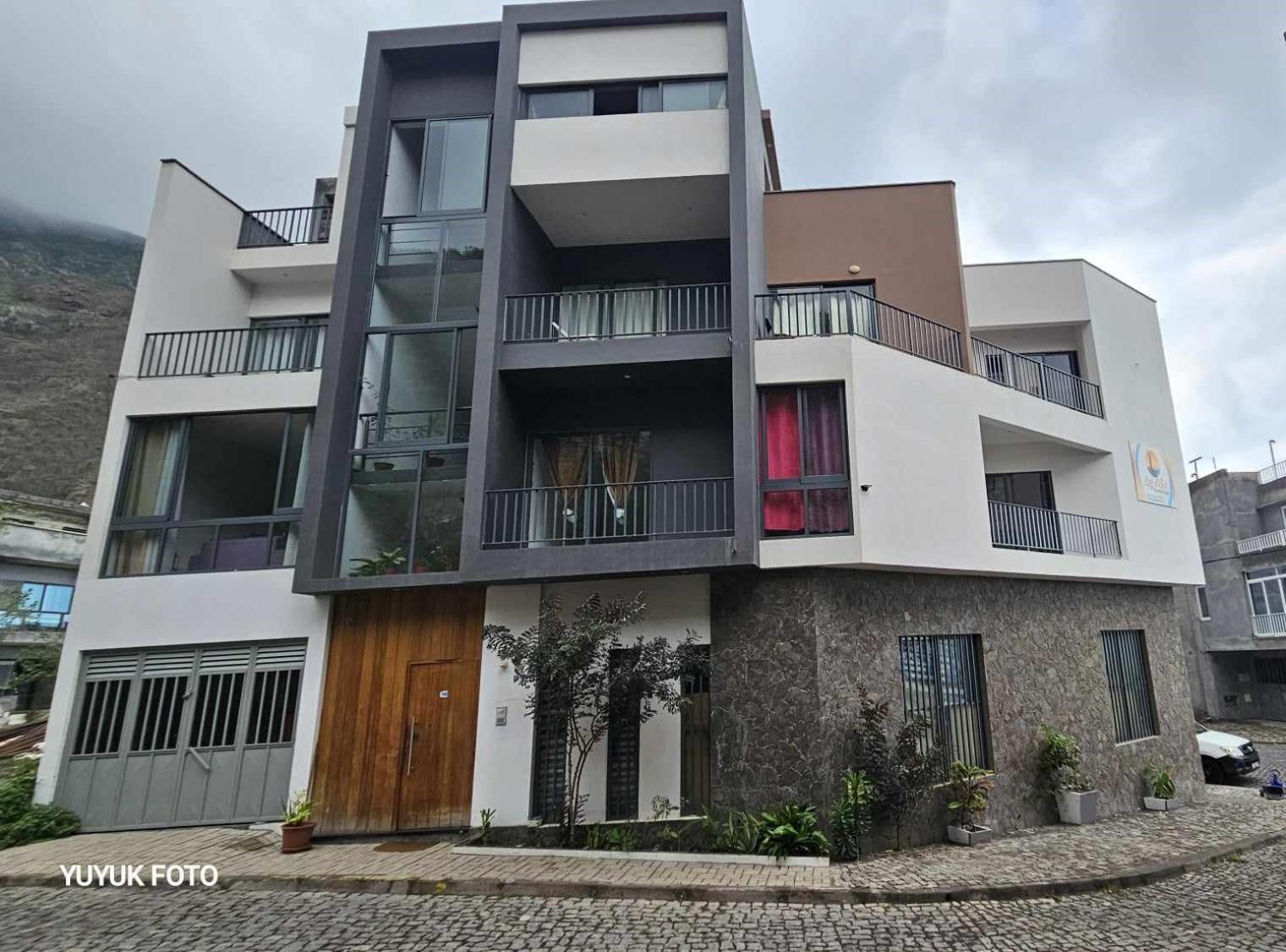 ホテル Luz D'Sol - Residencial Familiar Pombas エクステリア 写真